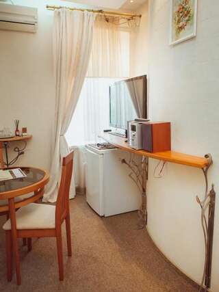 Мини-отель Hotel Diana Днепр Люкс-17